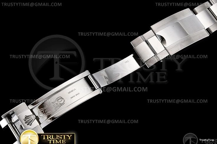 0920 ROLYM184A – YachtMaster SmartChoice 1079